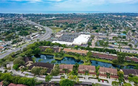 5652 Ashton Lake Drive Sarasota FL 34231