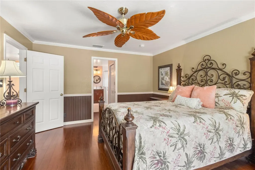 4222 Lanai Drive Sarasota FL 34241