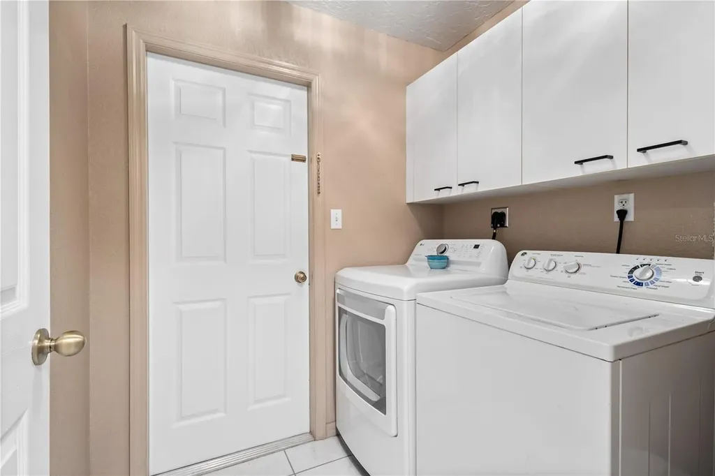 4222 Lanai Drive Sarasota FL 34241