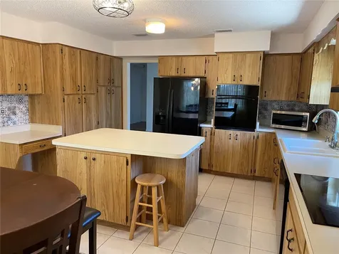 420 S Brockfield Drive Sun City Center FL 33573