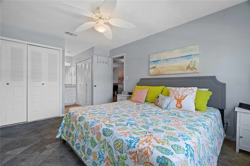 340 Causeway Boulevard Dunedin FL 34698