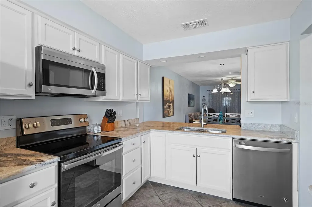 340 Causeway Boulevard Dunedin FL 34698