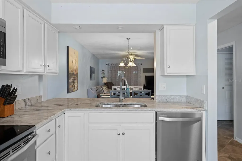 340 Causeway Boulevard Dunedin FL 34698