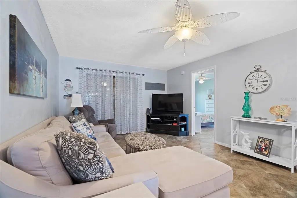 340 Causeway Boulevard Dunedin FL 34698