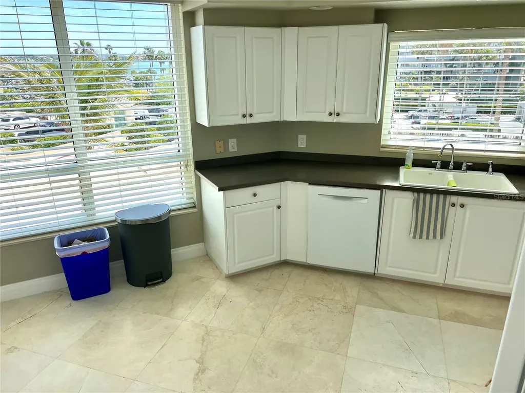 1180 Gulf Boulevard Clearwater FL 33767