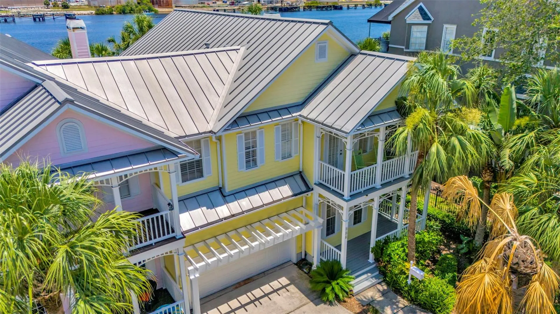 936 Hemingway Circle Tampa FL 33602