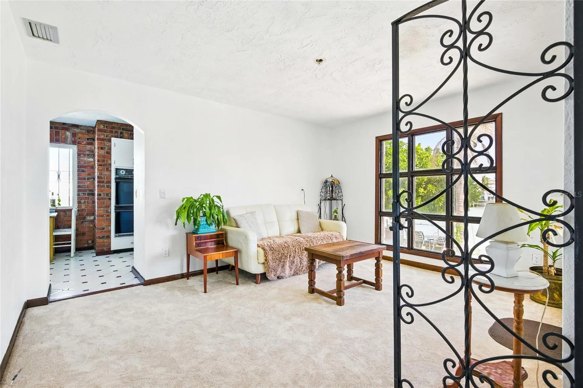 11285 8th Street E Treasure Island FL 33706