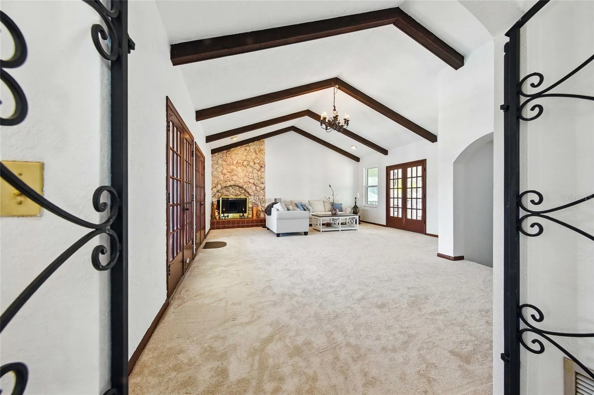 11285 8th Street E Treasure Island FL 33706