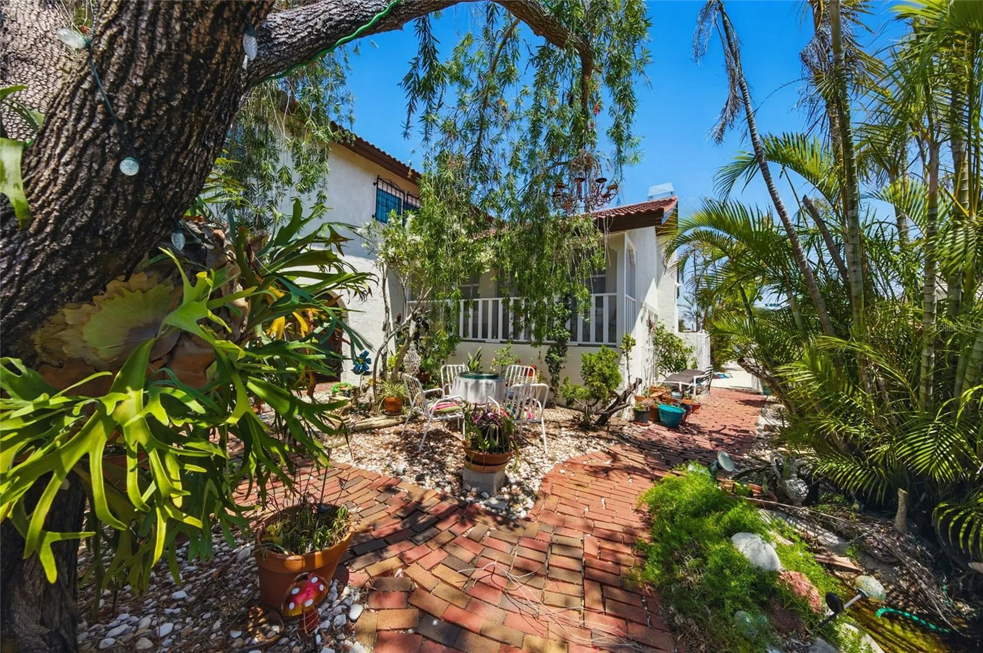 11285 8th Street E Treasure Island FL 33706