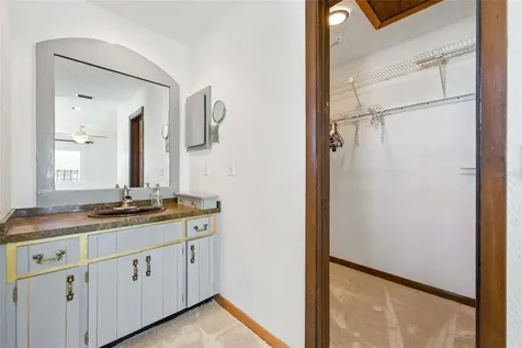 11285 8th Street E Treasure Island FL 33706