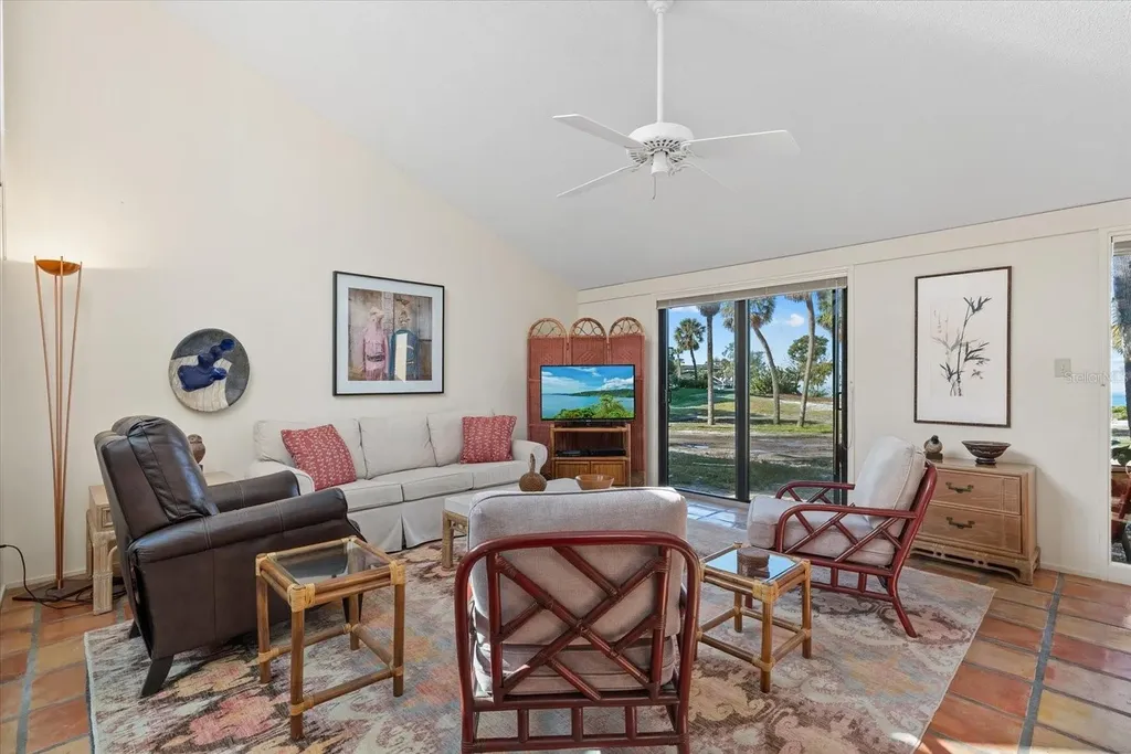 35 Sandy Cove Road Sarasota FL 34242