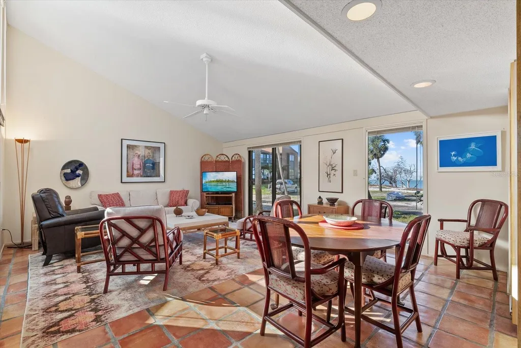 35 Sandy Cove Road Sarasota FL 34242