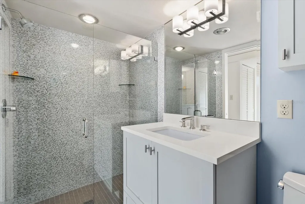 35 Sandy Cove Road Sarasota FL 34242