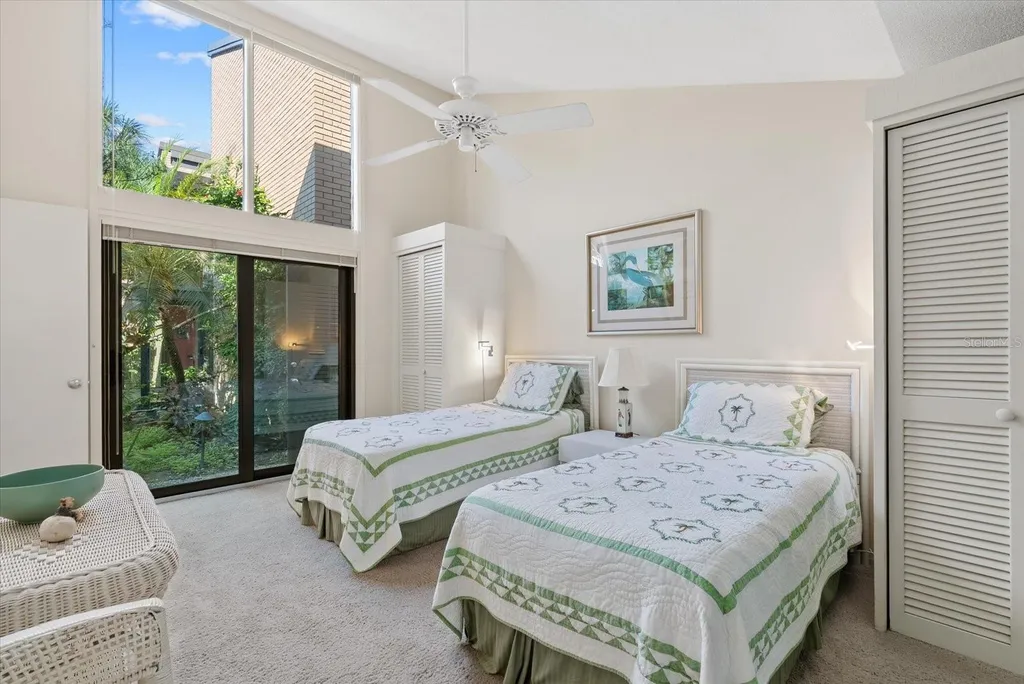 35 Sandy Cove Road Sarasota FL 34242