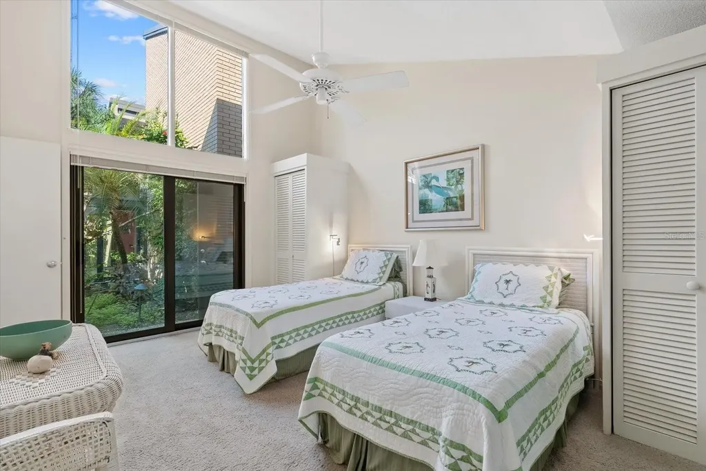 35 Sandy Cove Road Sarasota FL 34242