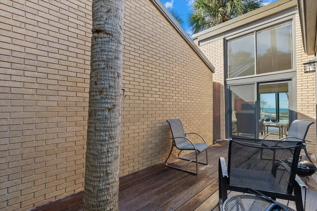 35 Sandy Cove Road Sarasota FL 34242