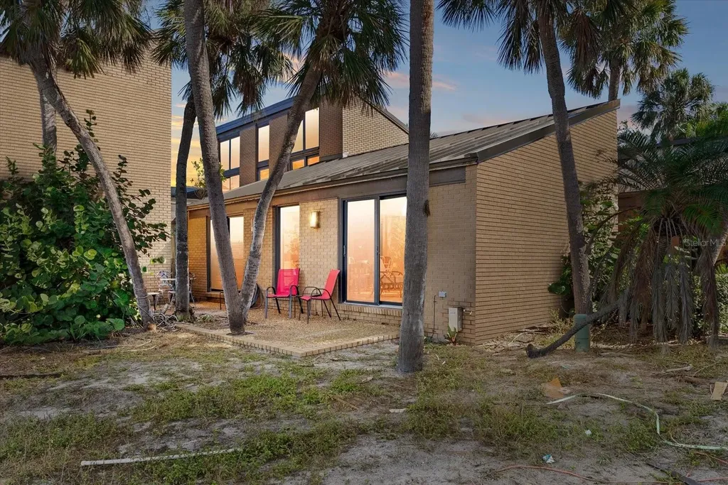 35 Sandy Cove Road Sarasota FL 34242