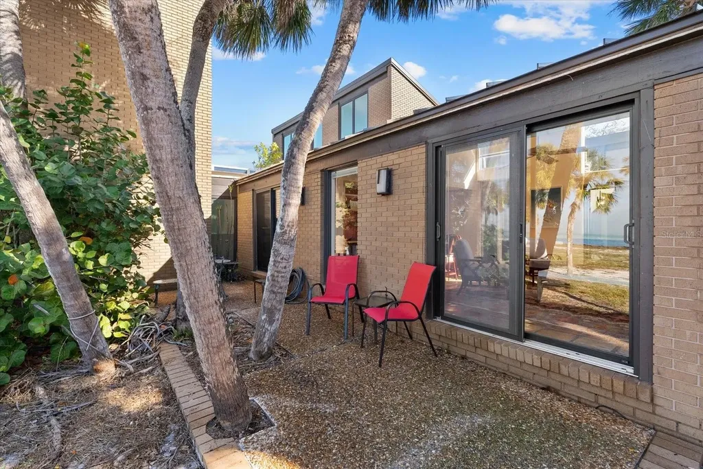 35 Sandy Cove Road Sarasota FL 34242