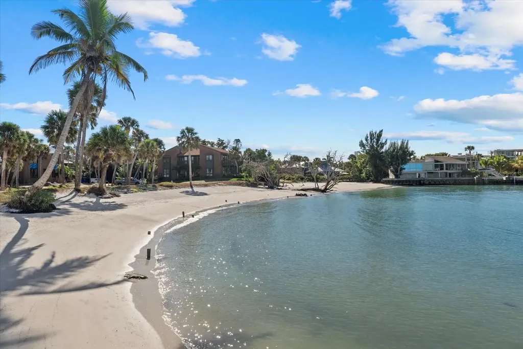 35 Sandy Cove Road Sarasota FL 34242