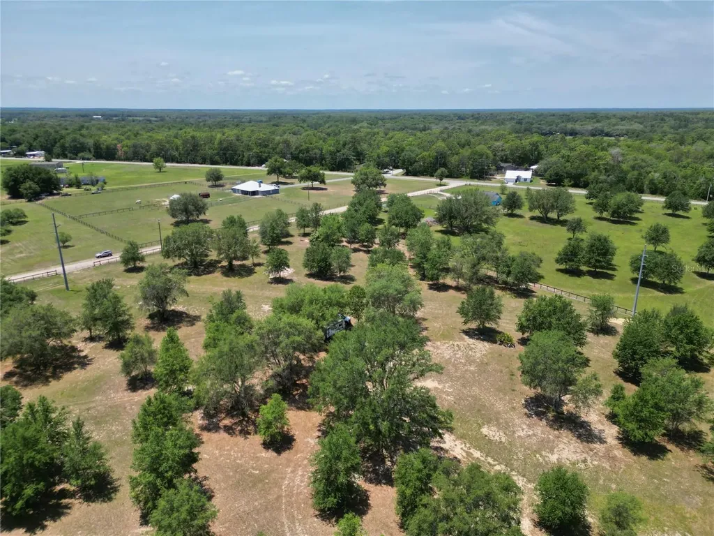 Tbd SE 55th Place Ocklawaha FL 32179