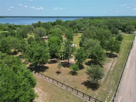 Tbd SE 55th Place Ocklawaha FL 32179