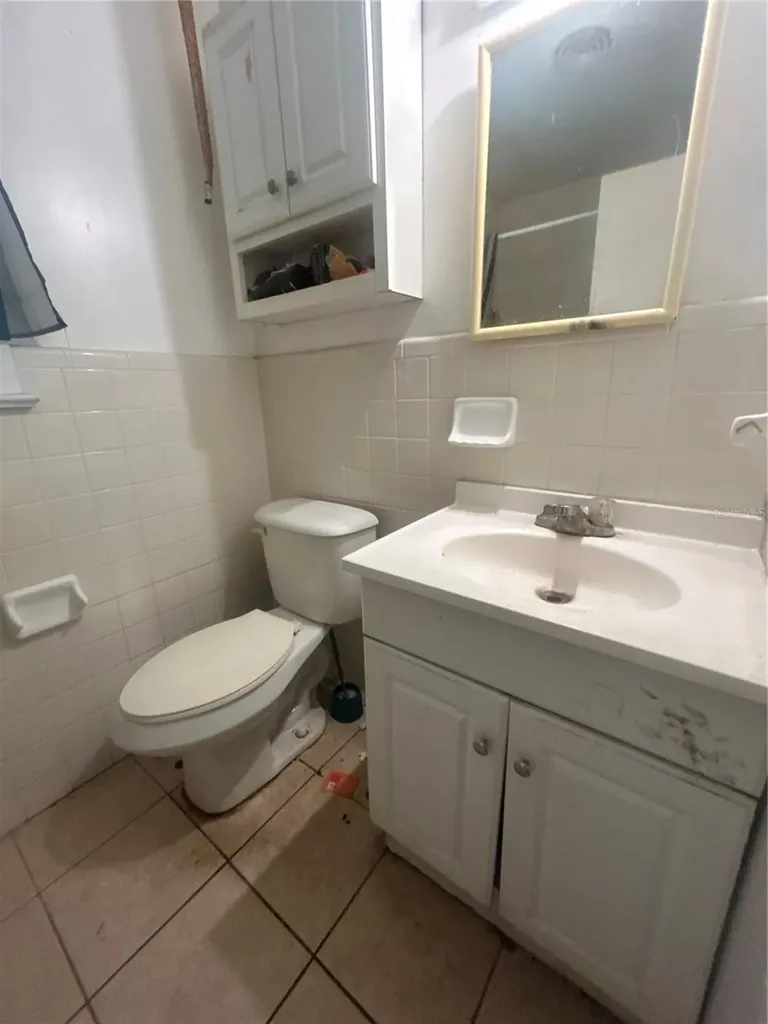 2409 NW 7th Street Ocala FL 34475