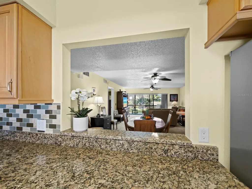 6110 Country Club Way Sarasota FL 34243