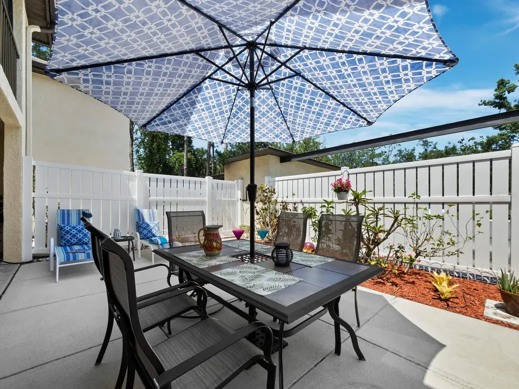 6110 Country Club Way Sarasota FL 34243