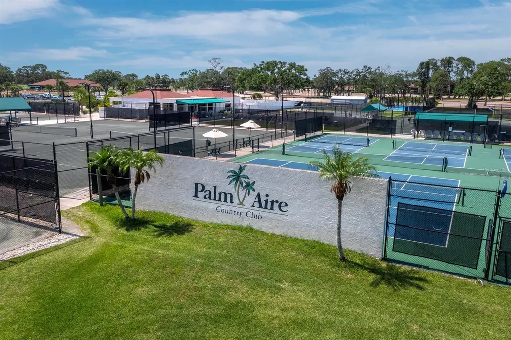 6110 Country Club Way Sarasota FL 34243