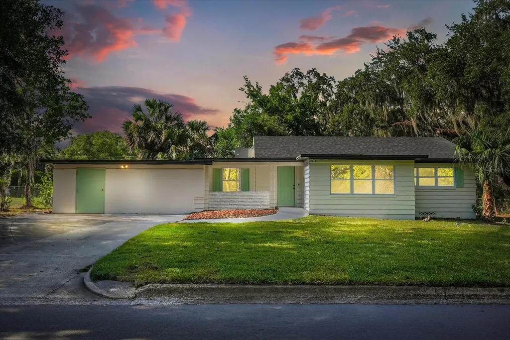 304 W 24th Street Sanford FL 32771