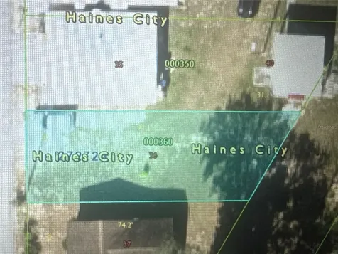 417 N 8th Street Haines City FL 33844