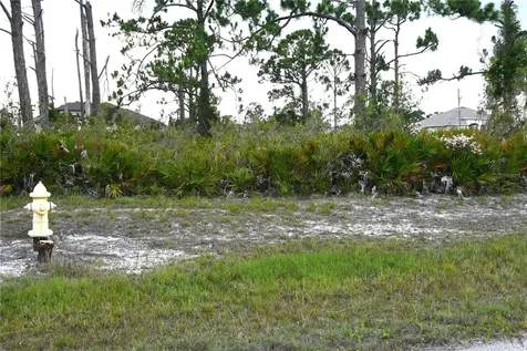 16 Coxswain Circle Placida FL 33946