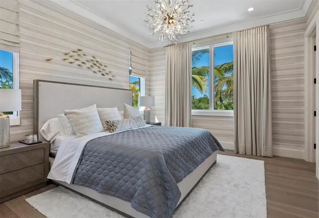 3799 Flamingo Avenue Sarasota FL 34242