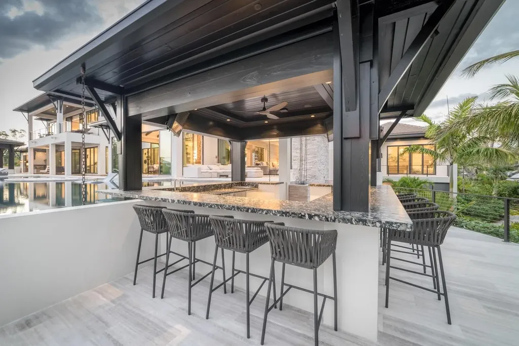 3799 Flamingo Avenue Sarasota FL 34242
