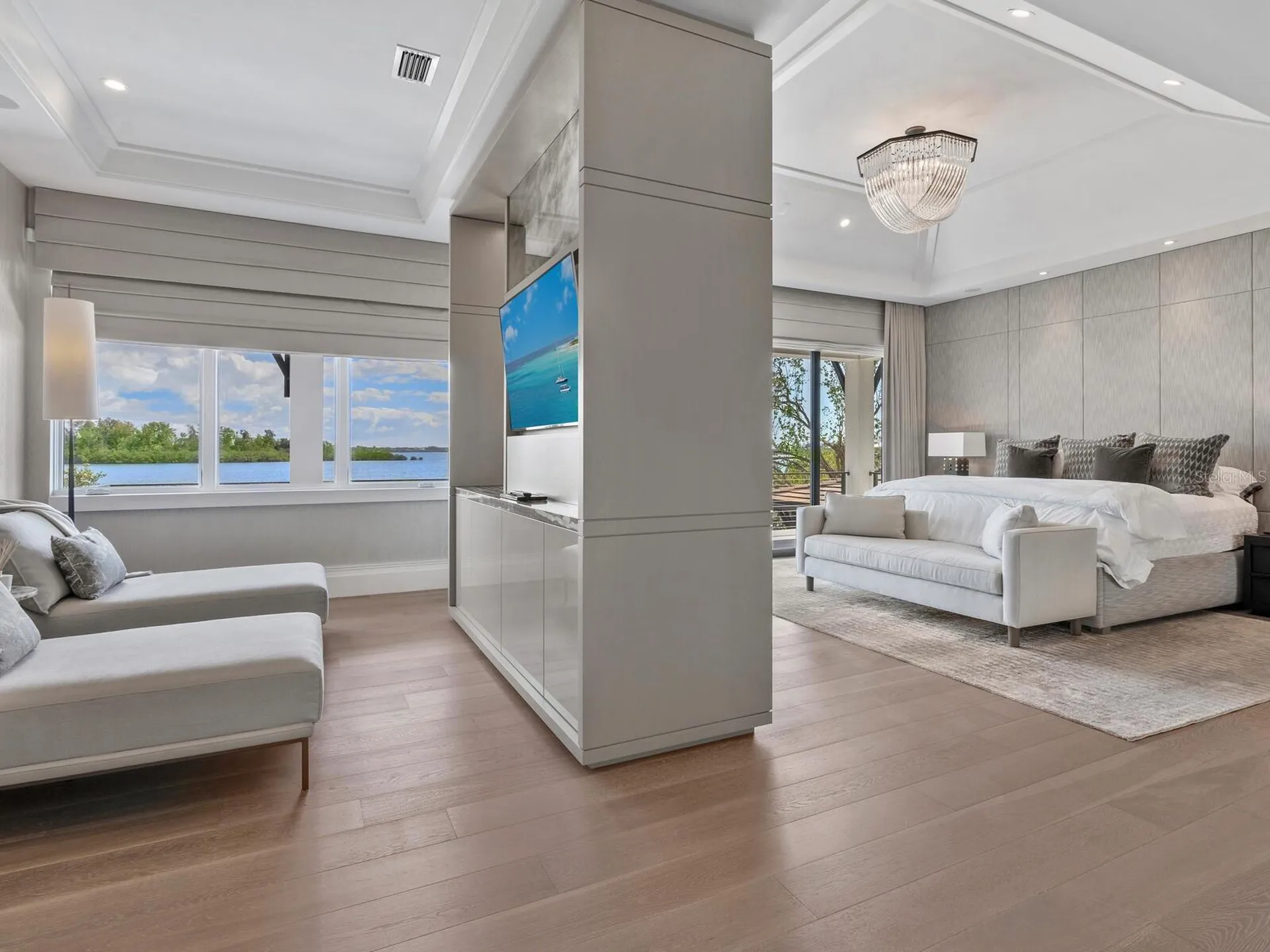 3799 Flamingo Avenue Sarasota FL 34242