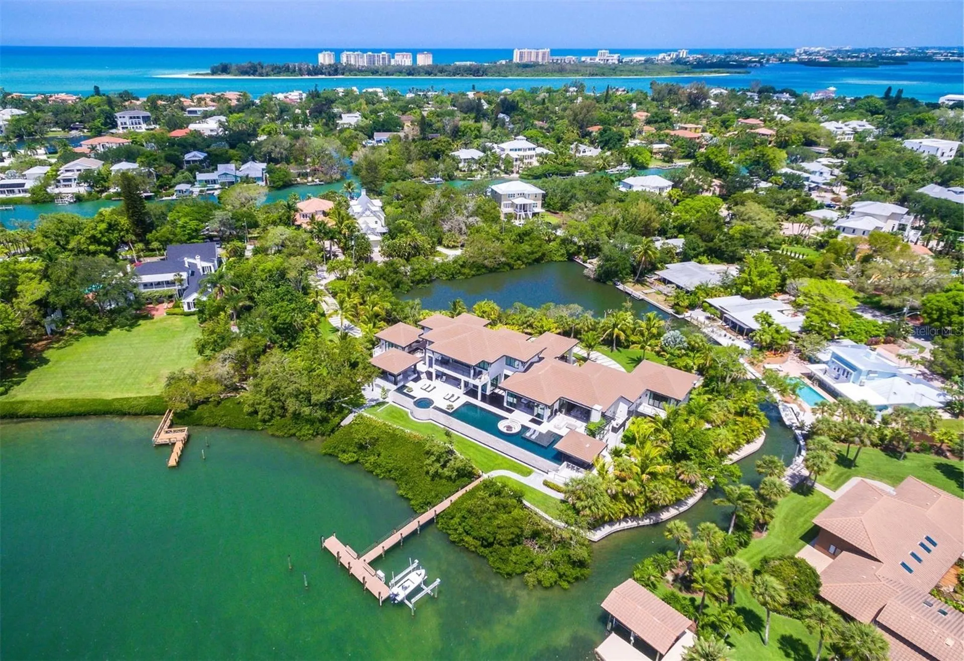 3799 Flamingo Avenue Sarasota FL 34242