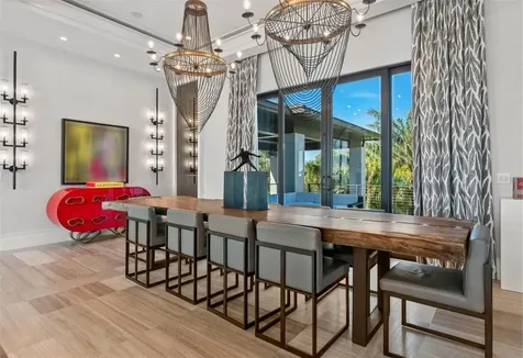 3799 Flamingo Avenue Sarasota FL 34242