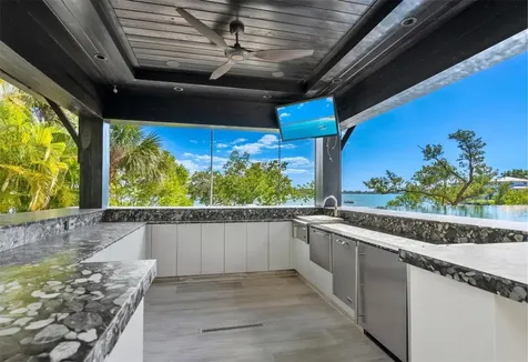 3799 Flamingo Avenue Sarasota FL 34242