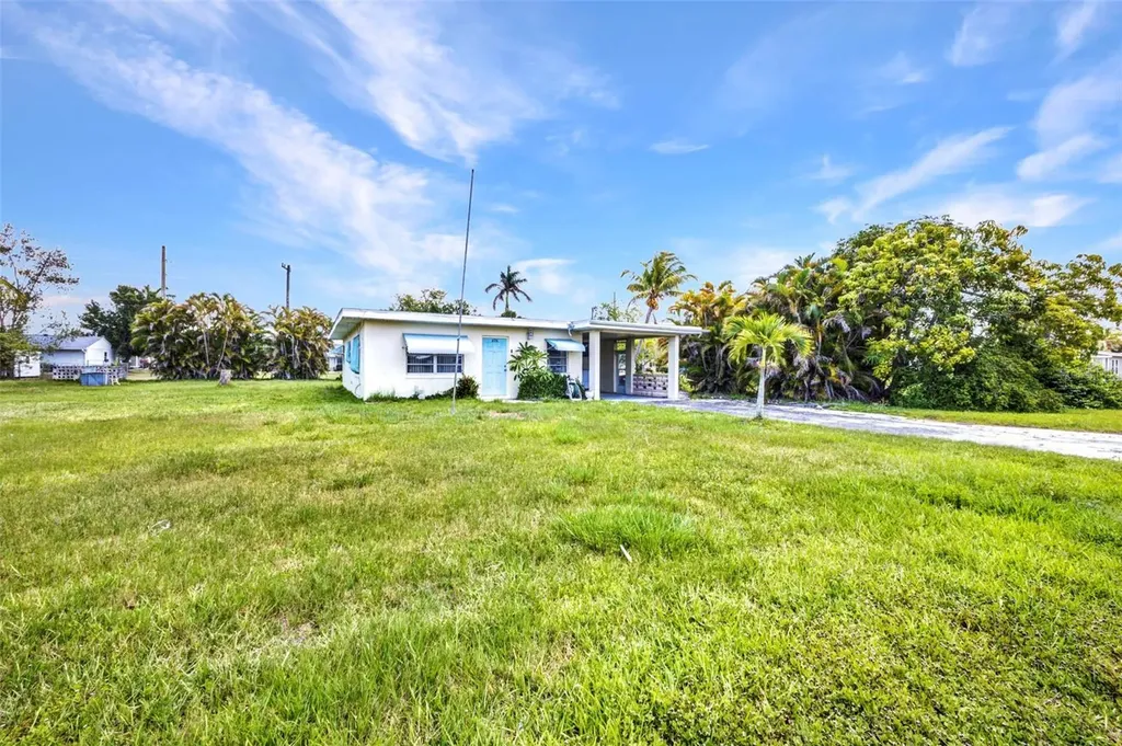 426 Burland Street Punta Gorda FL 33950