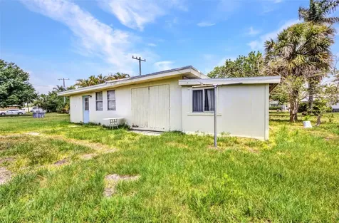 426 Burland Street Punta Gorda FL 33950