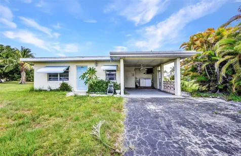 426 Burland Street Punta Gorda FL 33950