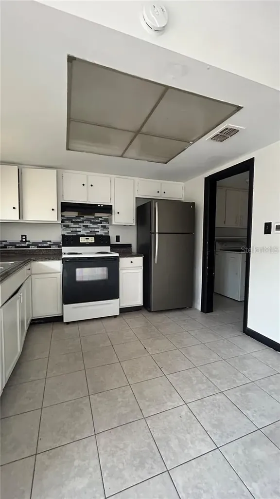 2235 Silver Pines Place Orlando FL 32808