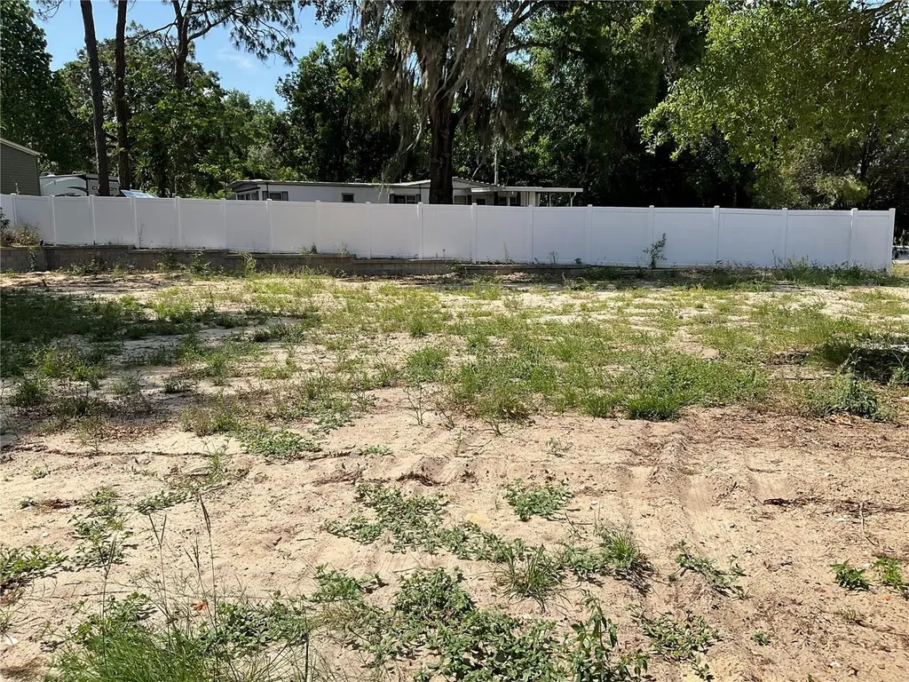 11809 SE 99th Court Belleview FL 34420