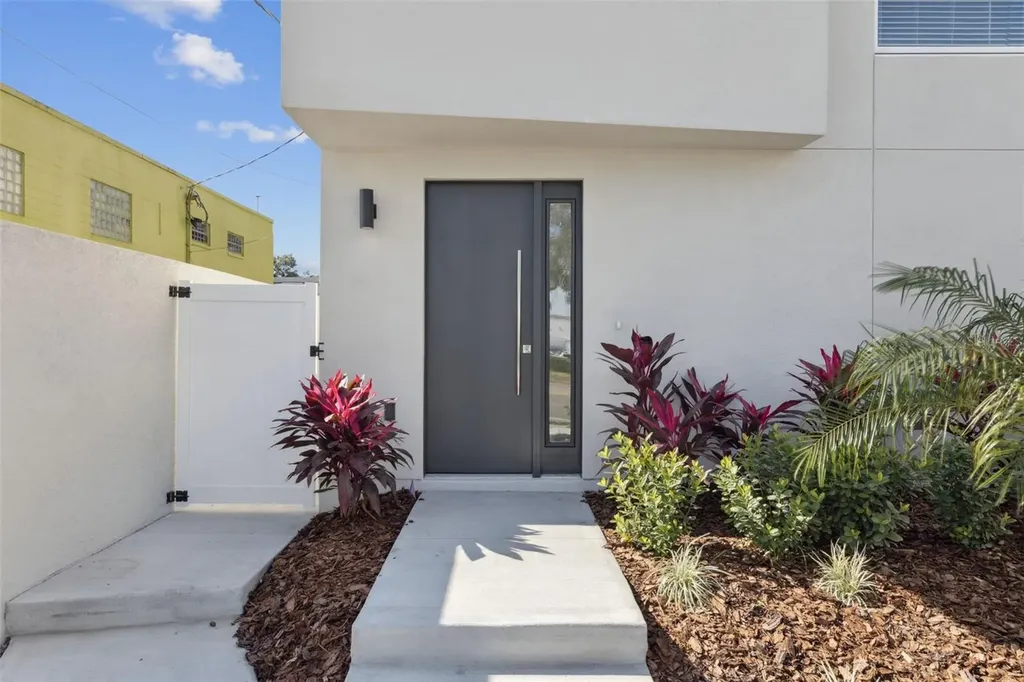 544 N Bumby Avenue Orlando FL 32803
