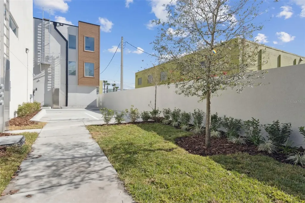 544 N Bumby Avenue Orlando FL 32803