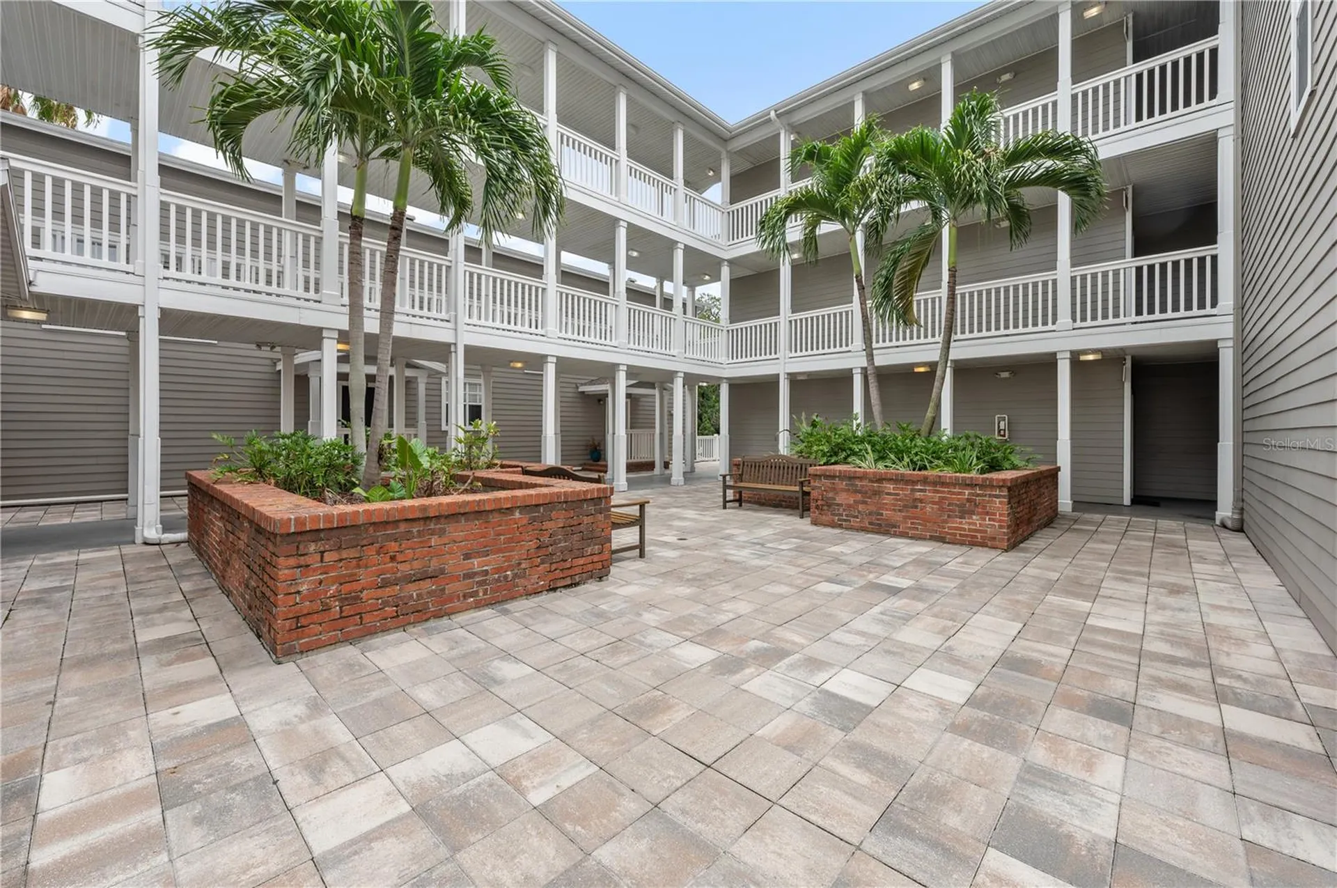 800 S Dakota Avenue Tampa FL 33606