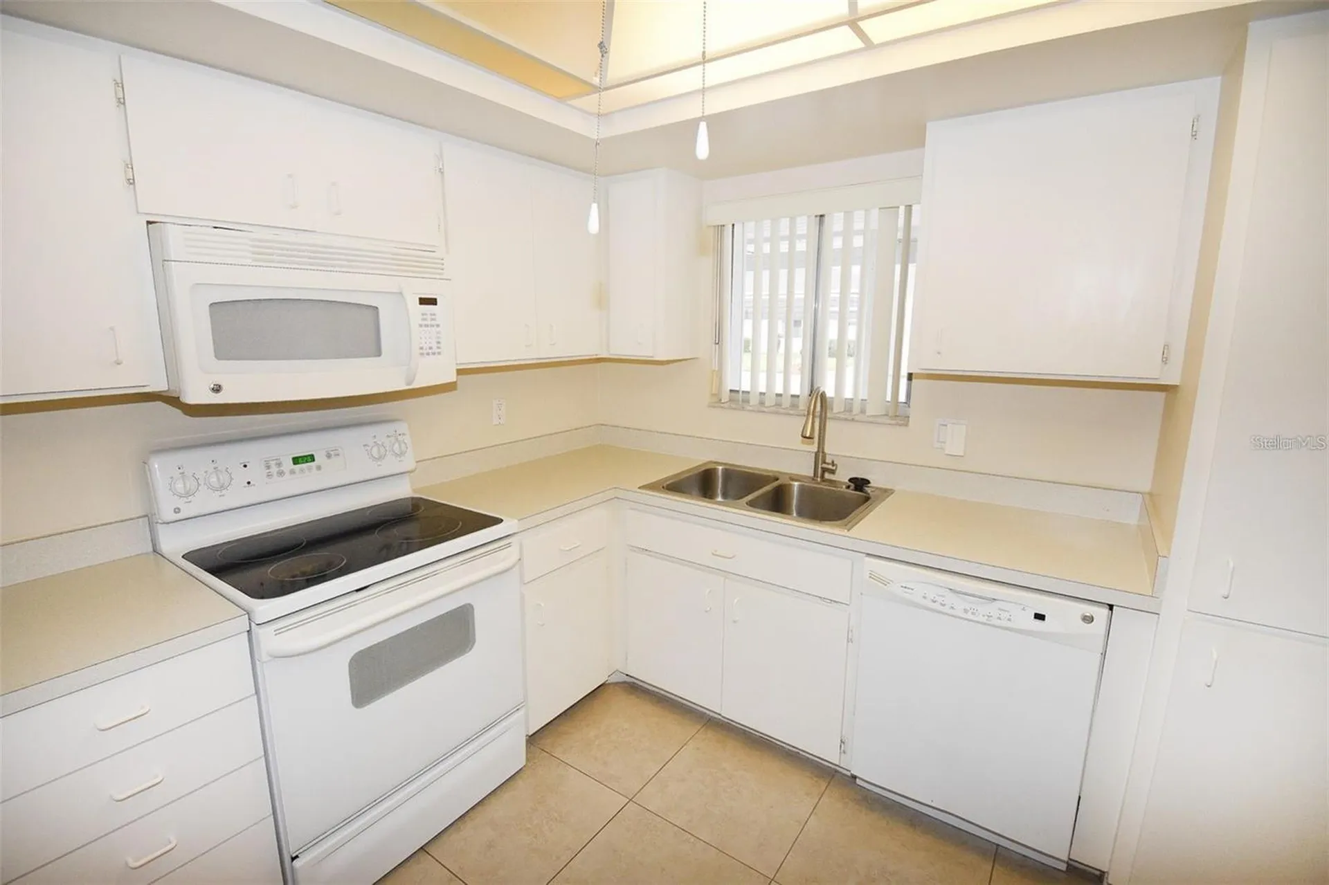 3961 Ashwood Lane Sarasota FL 34232
