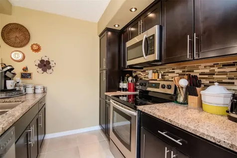 2725 11th Court Palm Harbor FL 34684