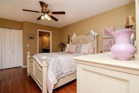 2725 11th Court Palm Harbor FL 34684