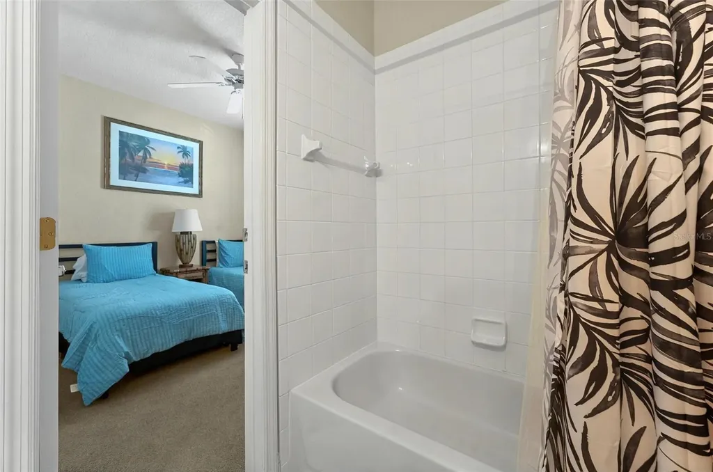 3725 Calabria Avenue Davenport FL 33897
